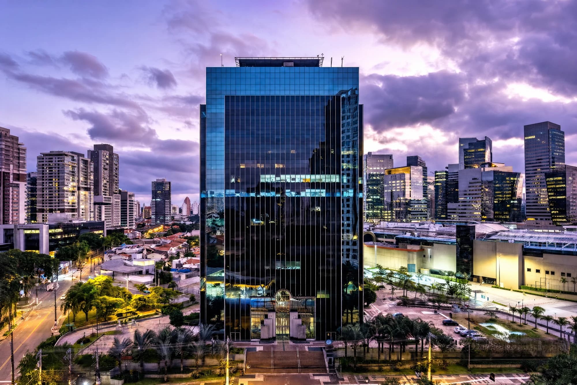 Fachada oficial do Goshen Land em São Paulo
